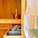 Hotel Adagio 3*