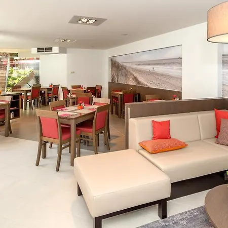 Adagio Hotel